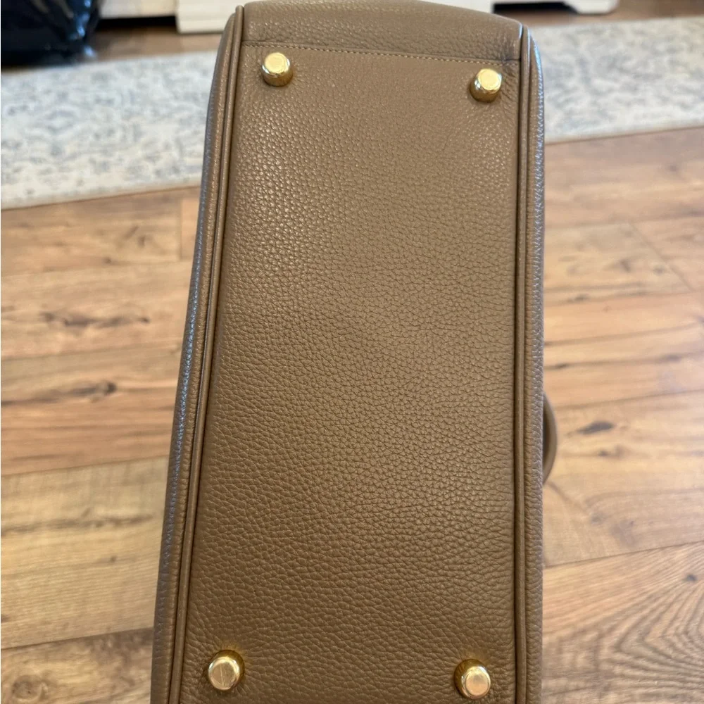 Coach Savannah Carry All Leather Handbag - Picture 4 of 4